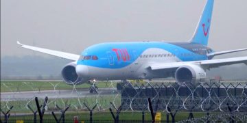 Экипажи TUI Airways будут помогать в больницах
