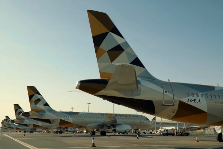 Etihad Airways запускает дополнительные пассажирские рейсы