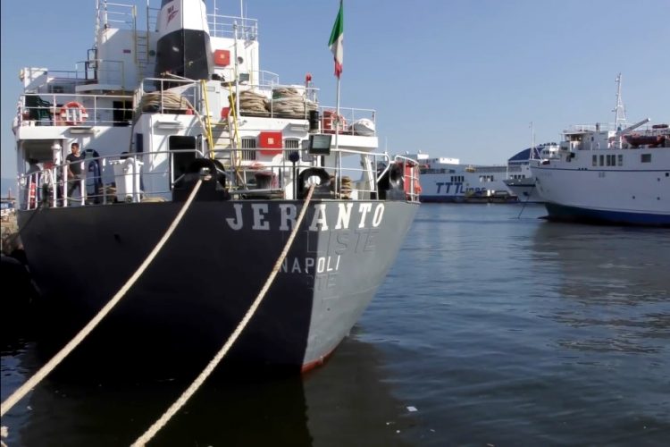 Несколько стран задумались об упрощении визового режима для россиян