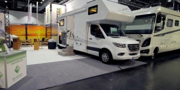 Владельцы домов на колесах повсеместно нарушают карантин