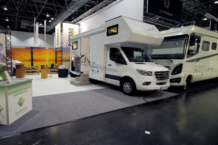 Владельцы домов на колесах повсеместно нарушают карантин