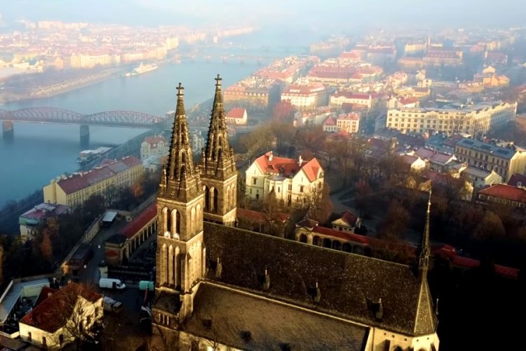 Чехия открывает границы для туристов