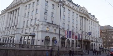 Исторический отель Загреба закрыли из-за землетрясения