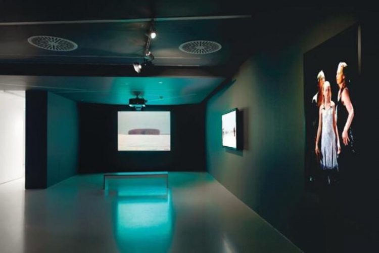 Галерея Стамбула приглашает на виртуальную выставку