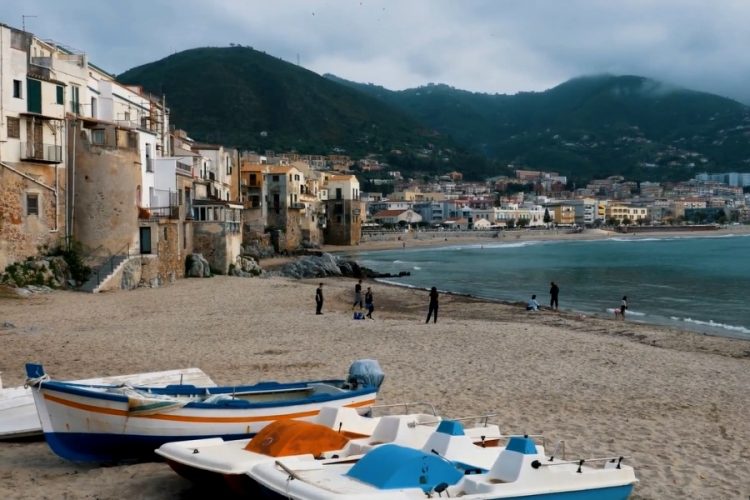 Сицилия оплатит половину стоимости билетов туристов