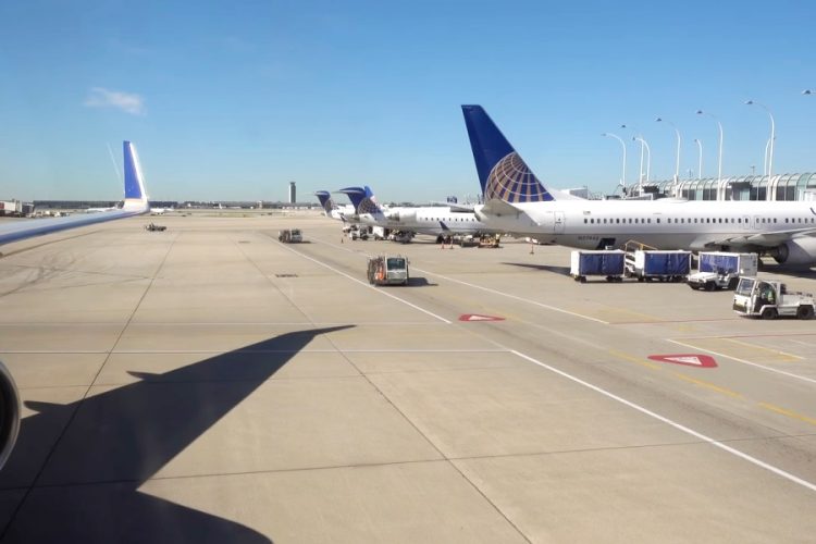 Пилот United: коронавирусом в США начали болеть еще в декабре