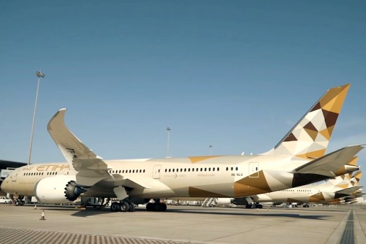 Etihad Airways обнародовали дату запуска рейсов