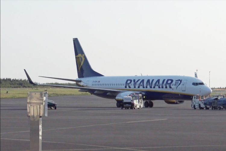 Все больше пассажиров жалуются на авиакомпанию Ryanair