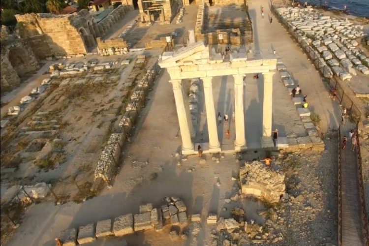 Сиде готовится принимать туристов - показывать будут древнюю мозаику