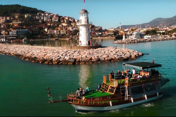 Турция реконструирует 89 маяков