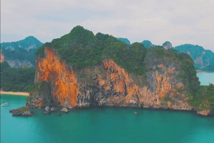 Китайские туристы помогут восстановить туризм в Таиланде