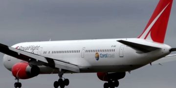 Royal Flight перевезла застрявших россиян на родину