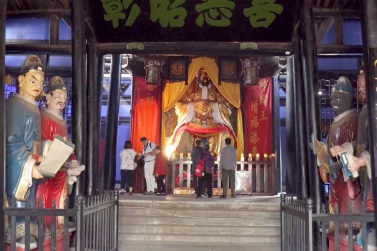 Туротрасль Китая начала восстанавливаться быстрыми темпами