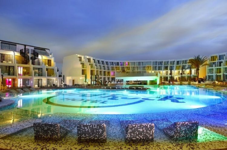 новость 30-04-2020 Отели Майорки и Ибицы требуют отмены туристического налога