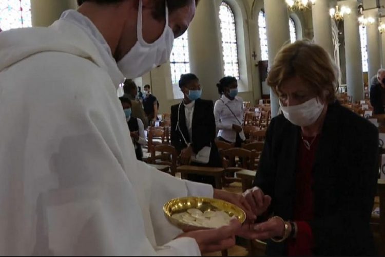 новость 24-05-2020 Религиозные церемонии во Франции возобновились в эту субботу