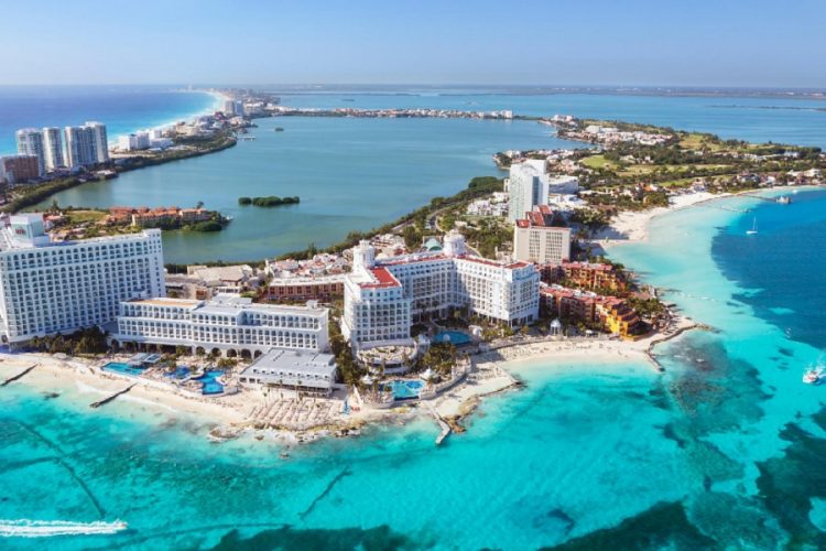 новость 20-05-2020 В июне Канкун и Ривьера Майя откроются для иностранных туристов