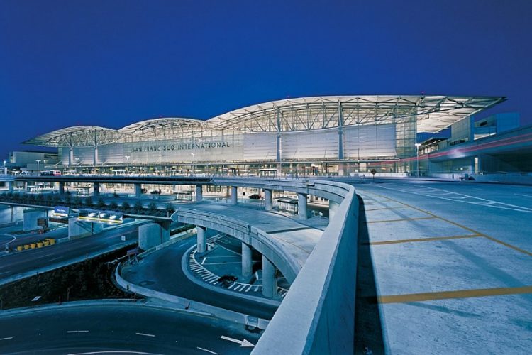 новость 26-05-2020 Air Canada возобновит полеты в аэропорт Сан-Франциско