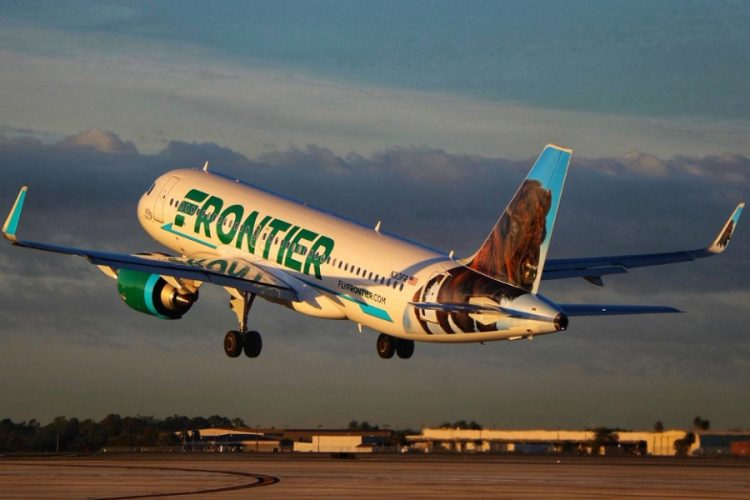 новость 01-05-2020 Frontier Airlines начнет требовать от пассажиров ношение масок