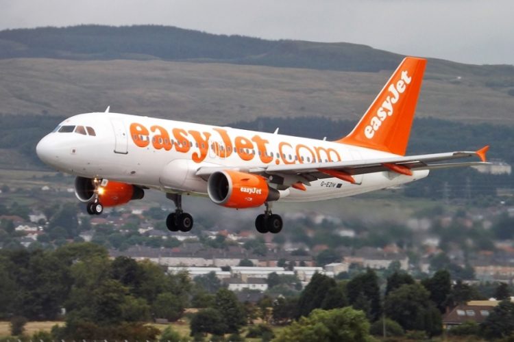 новость 07-05-2020 EASYJET запустила летний график полетов раньше обычного