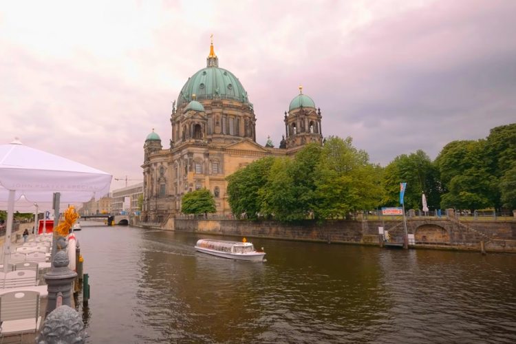 Еврокомиссия обозначила целесообразный срок действия ваучеров для туристов