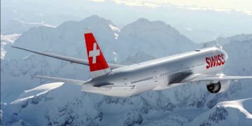 Авиакомпания SWISS возобновляет полеты из Цюриха в Санкт-Петербург и Москву