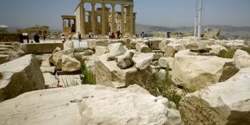В Греции начали работу достопримечательности под открытым небом