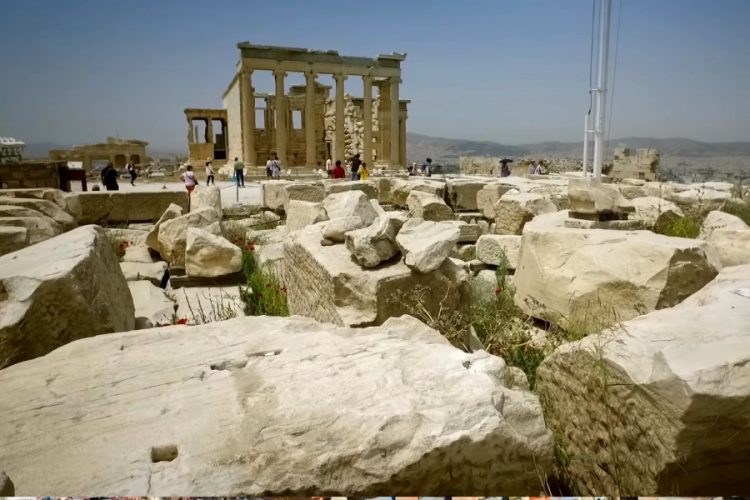 В Греции начали работу достопримечательности под открытым небом