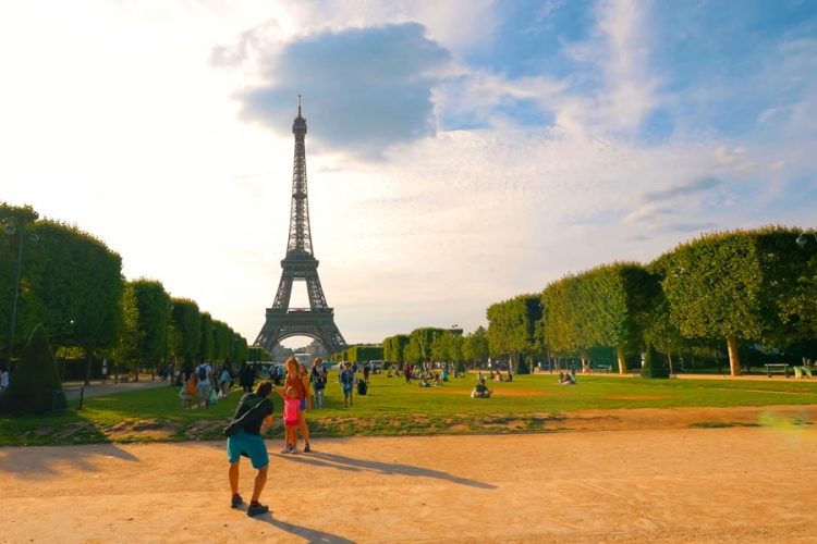 Франция довольна ослаблением карантина