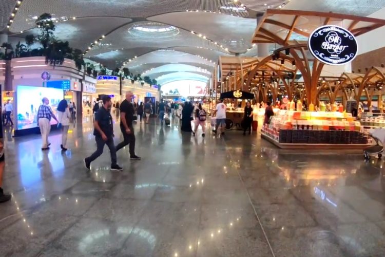 Турция определилась с сертификатами здоровья для аэропортов