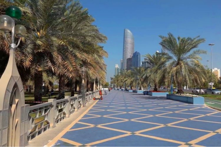 В Абу-Даби обозначили правила возобновления работы турсектора