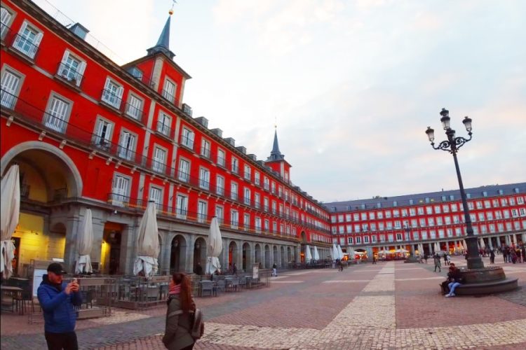 TEZ Tour открыл продажи туров на лето следующего года