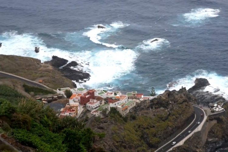 Канарские острова боятся спугнуть туристов