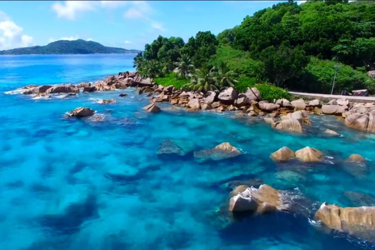 Туристы активно ищут отдых на островах