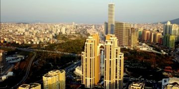 В Стамбуле ужесточили правила работы торговых центров