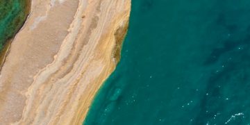 Пляжи Греции на втором месте по количеству полученных Голубых флагов