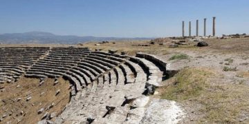 Недалеко от Памуккале откроют древний театр