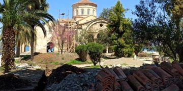 В Турции завершается спорная реставрация мечети Святой Софии