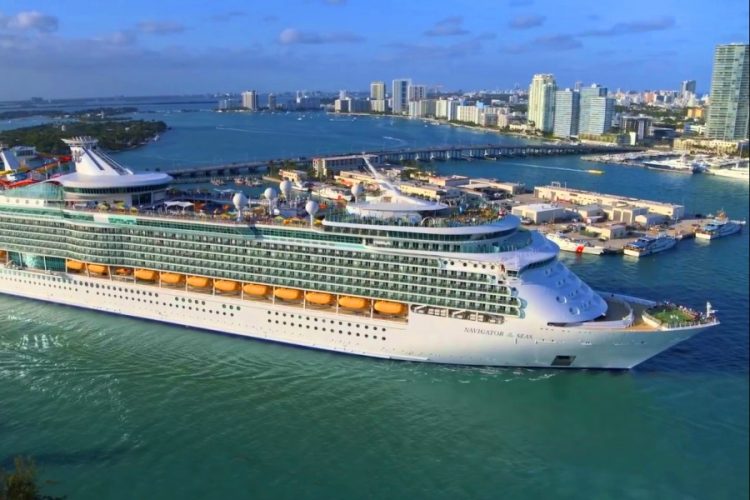 Royal Caribbean анонсирует начало работы