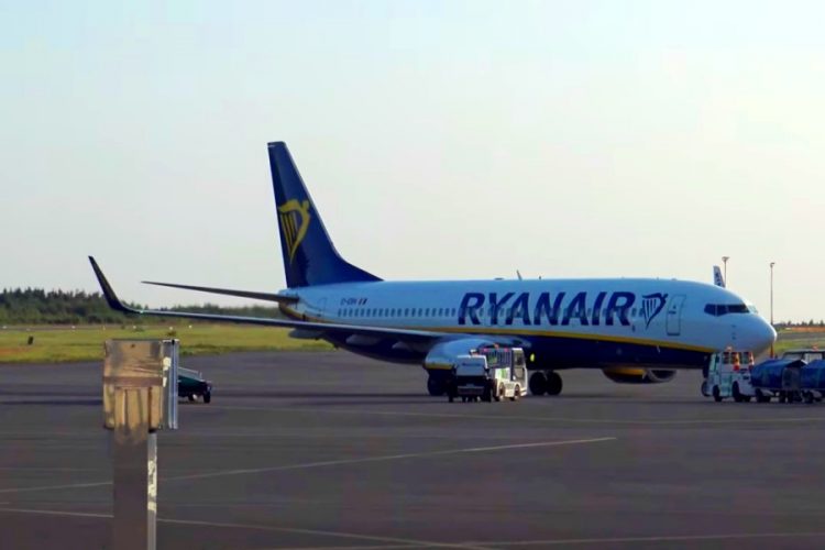 Авиакомпания Ryanair обновила информацию о запуске рейсов и ценах на билеты