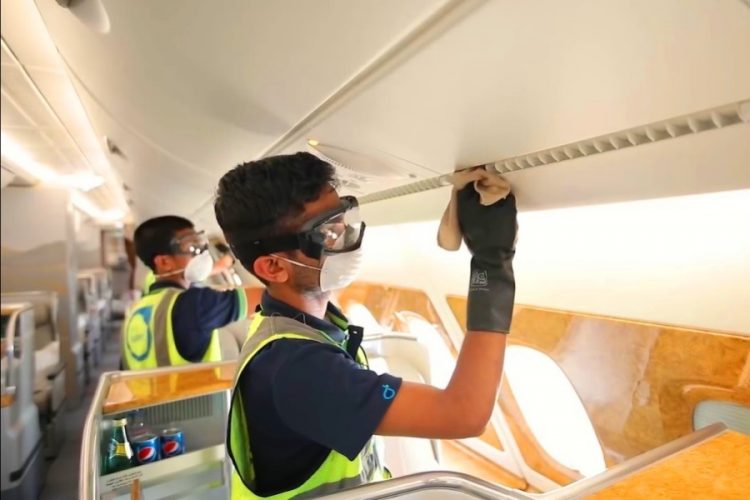 Авиакомпания Emirates будет выполнять рейсы в 9 аэропортов с 21 мая