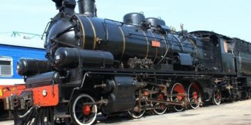 Из Дананга запустят уникальные туристические паровозы