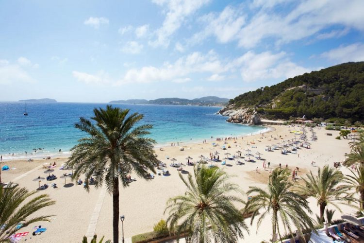 новость 06-06-2020 Пляжи Ибицы и Майорки вновь вынуждены закрыться