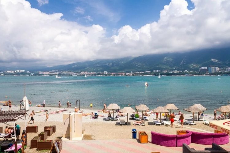 новость 22-06-2020 Краснодарские курорты выросли в спросе, но упали в цене