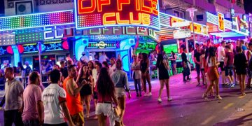 новость 22-06-2020 Ночные клубы в Магалуфе и Ибице останутся закрытыми до конца года