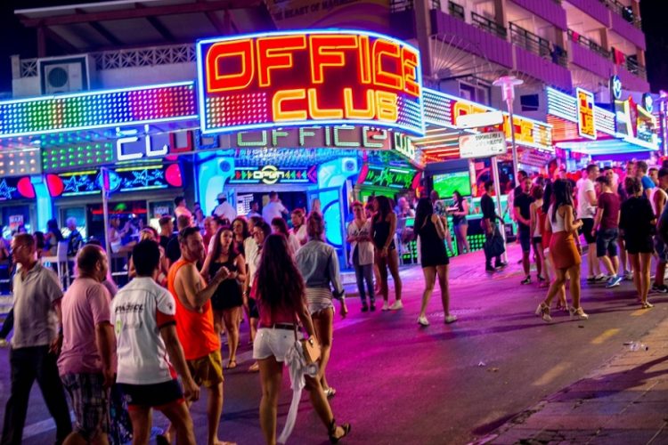 новость 22-06-2020 Ночные клубы в Магалуфе и Ибице останутся закрытыми до конца года