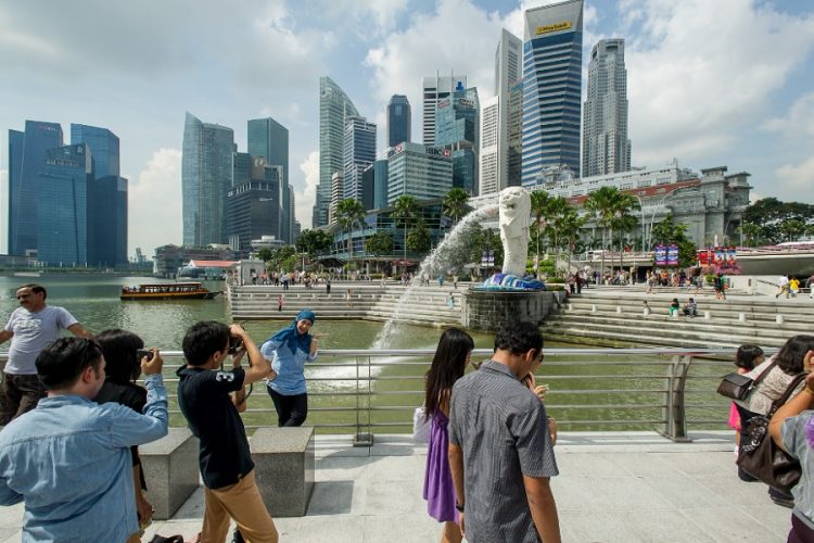 новость 15-06-2020 С пятницы Сингапур снимет большинство ограничений