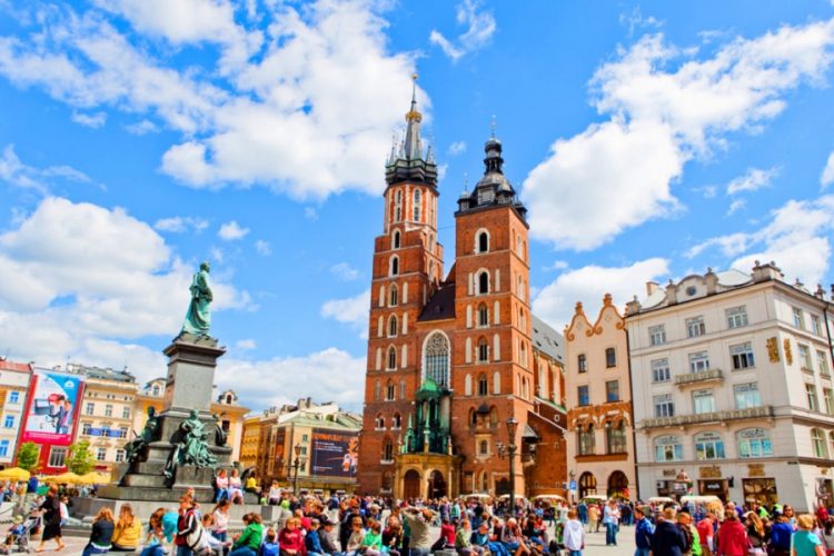 новость 11-06-2020 13 июня Польша вновь открывается для туристов