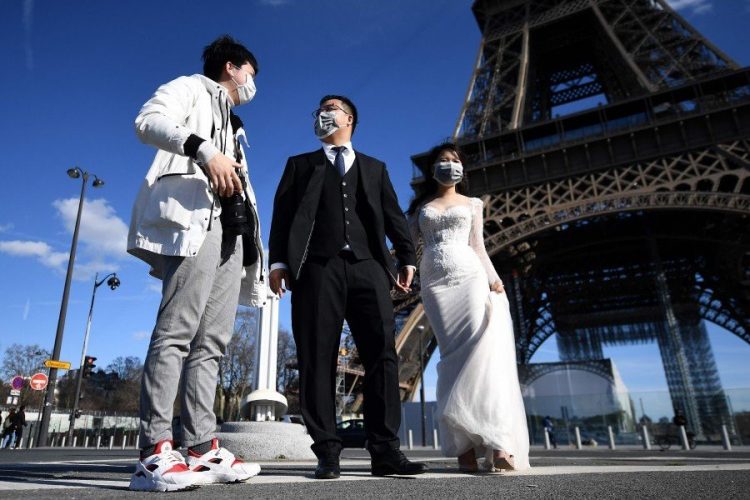 Знаковая достопримечательность Парижа открывается после карантина