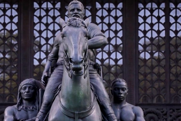 В США демонтируют памятник Теодору Рузвельту