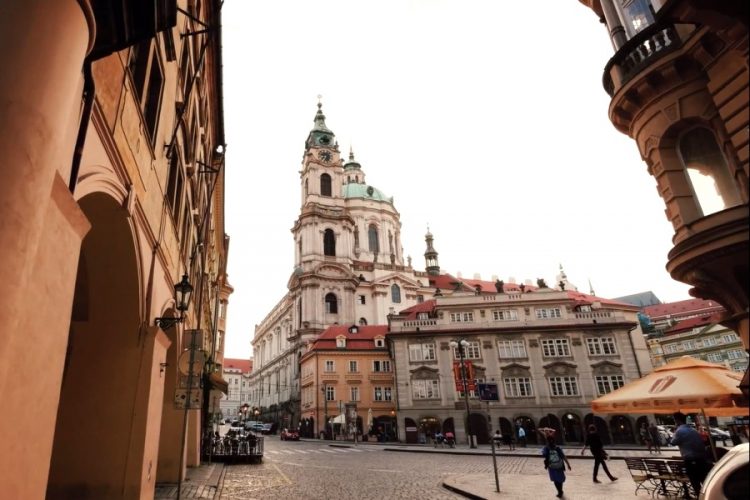 С 5 июня Чехия начала принимать туристов из нескольких стран